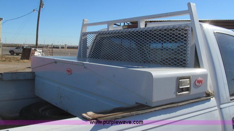 image for item G5591 2000 Chevrolet 2500 pickup truck