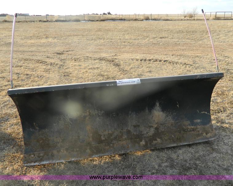 image for item G7535 2007 Bobcat 72" snow blade