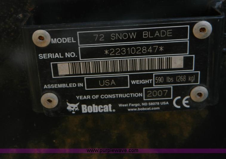 image for item G7535 2007 Bobcat 72" snow blade