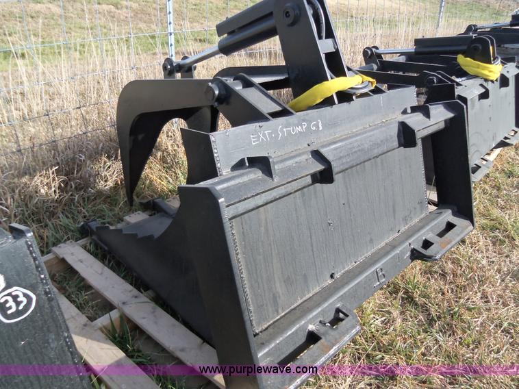 image for item H9874 Wildkat heavy duty grapple skid steer bucket