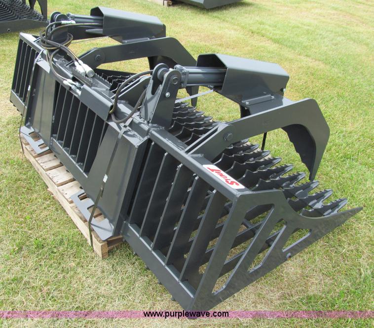 image for item I9816 Stout XHD82 rock bucket grapple attachment