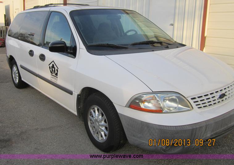 image for item B1725 2001 Ford Windstar LX van