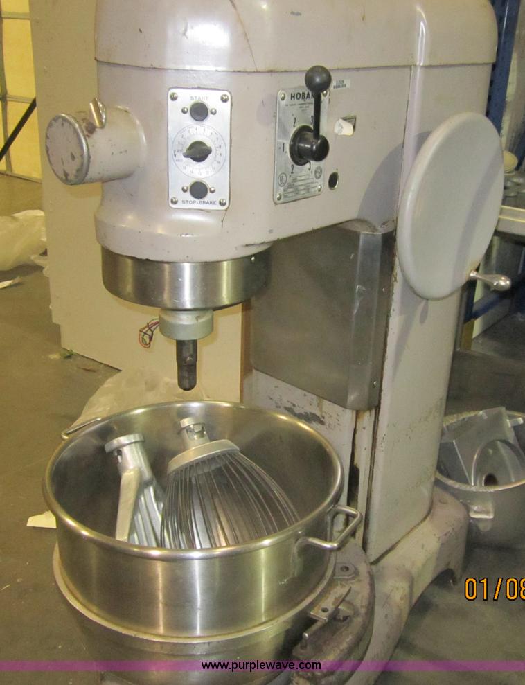 image for item B1751 Hobart L-800 mixer