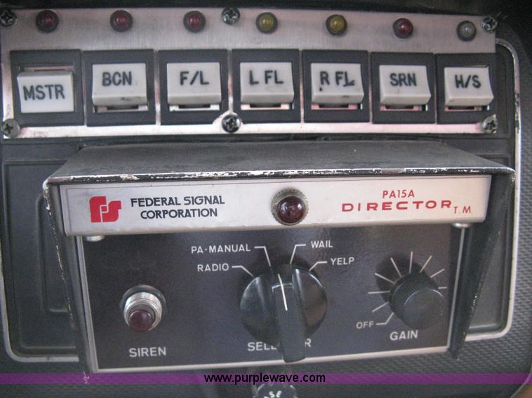 image for item B8446 1980 Ford F700 firetruck