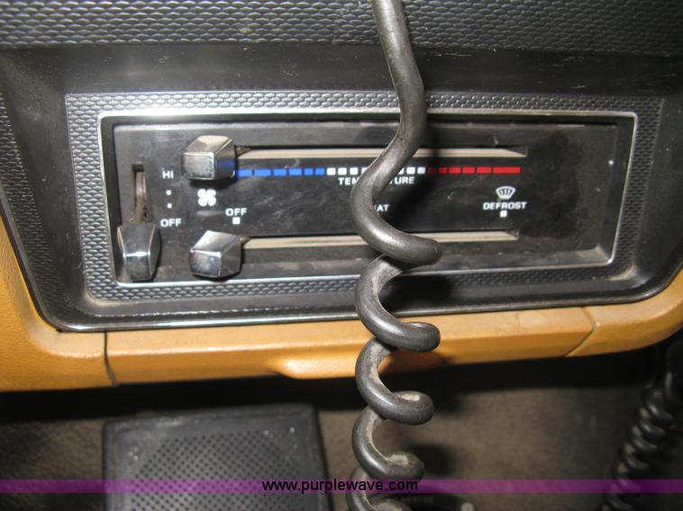 image for item B8446 1980 Ford F700 firetruck