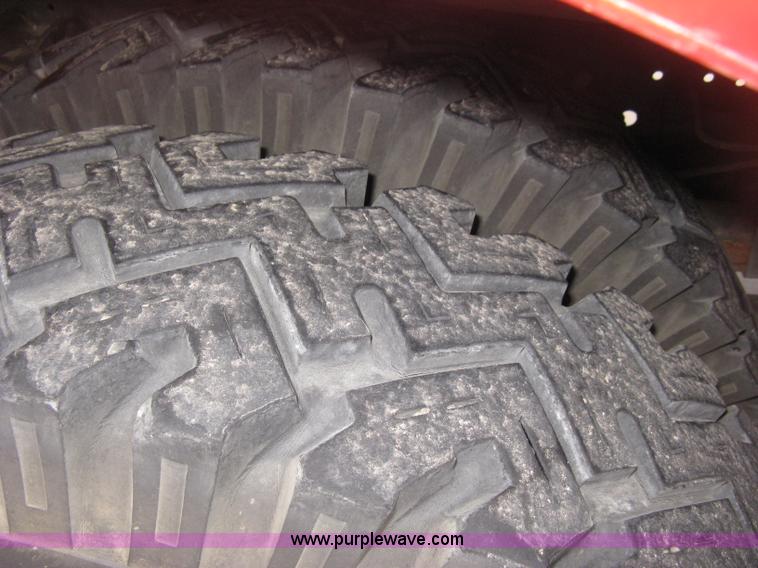 image for item B8446 1980 Ford F700 firetruck