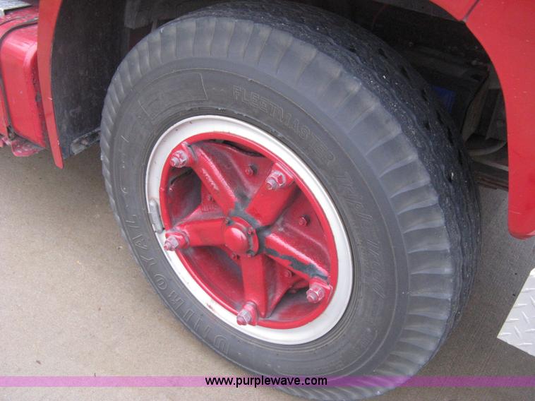 image for item B8446 1980 Ford F700 firetruck