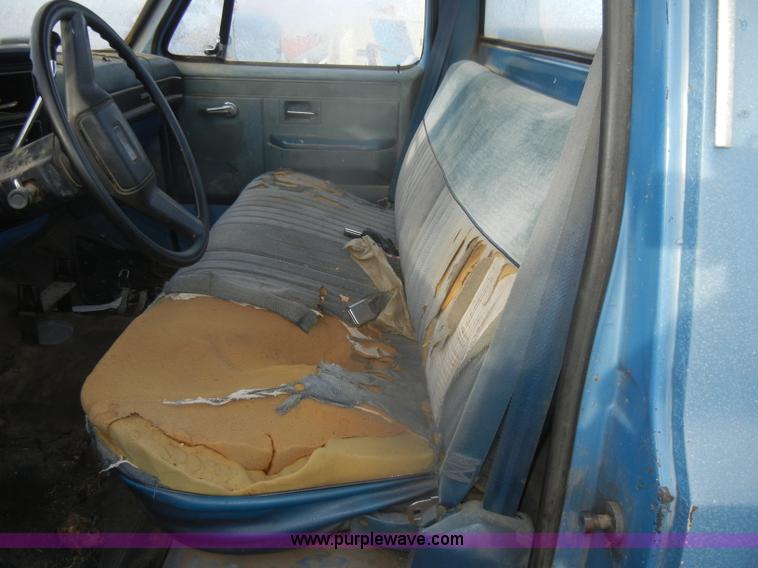 image for item D4564 1985 Chevrolet Custom Deluxe 10 pickup truck