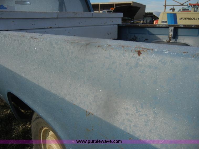 image for item D4564 1985 Chevrolet Custom Deluxe 10 pickup truck