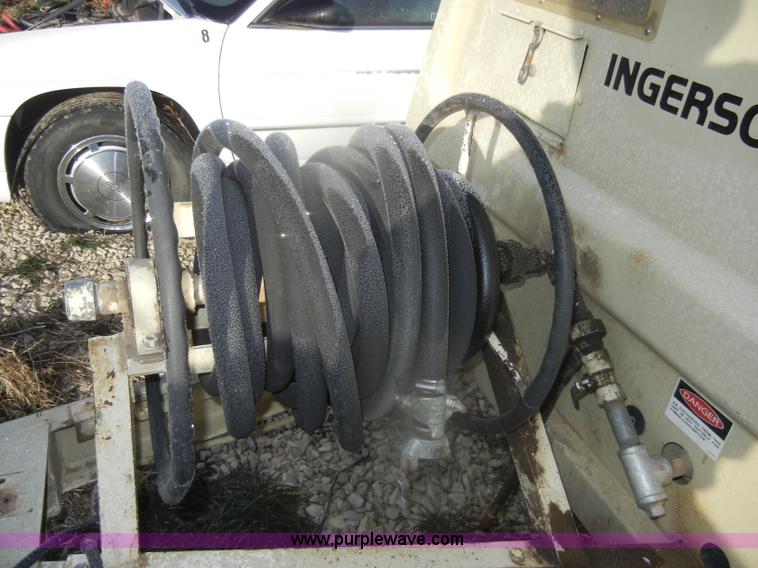 image for item D4567 1984 Ingersoll Rand air compressor