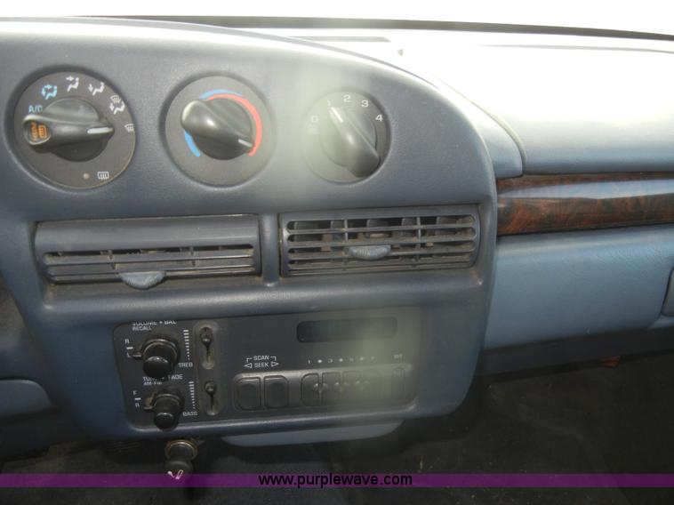 image for item D4568 1999 Chevrolet Lumina