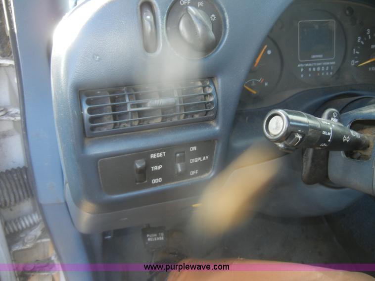 image for item D4568 1999 Chevrolet Lumina