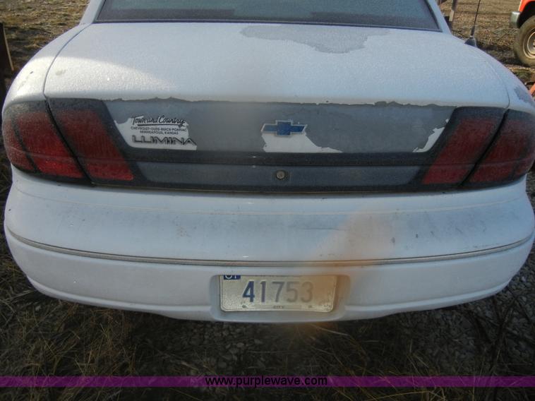 image for item D4568 1999 Chevrolet Lumina