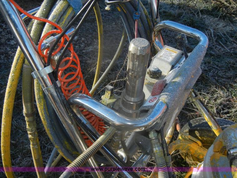 image for item D4569 Graco Line Lazer II