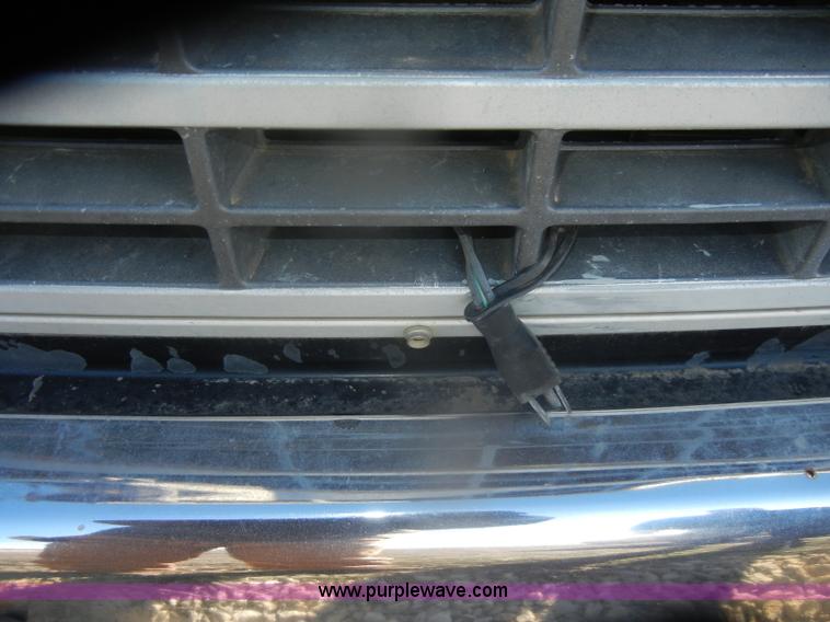 image for item D4571 1988 Chevrolet Cheyenne 3500 pickup truck