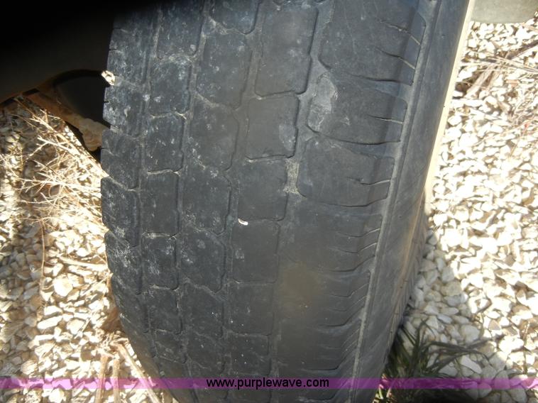 image for item D4571 1988 Chevrolet Cheyenne 3500 pickup truck