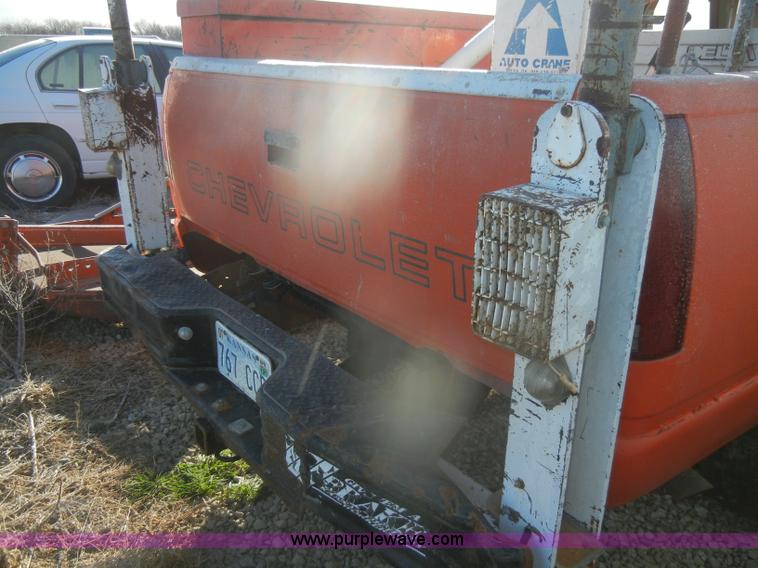 image for item D4571 1988 Chevrolet Cheyenne 3500 pickup truck