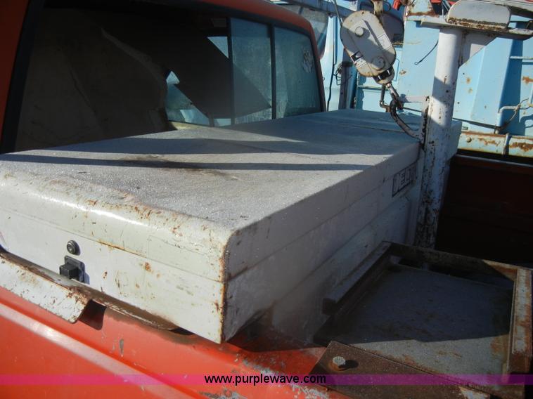 image for item D4571 1988 Chevrolet Cheyenne 3500 pickup truck