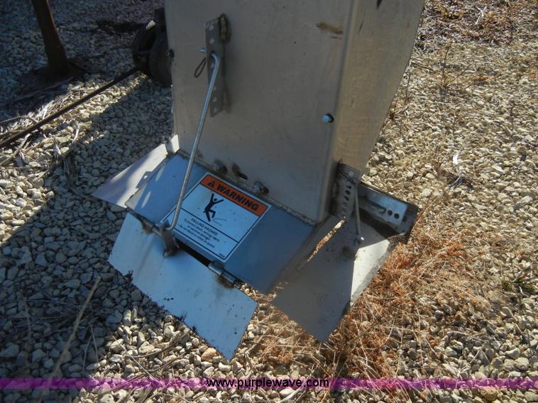 image for item D4575 Hi-Way stainless steel spreader