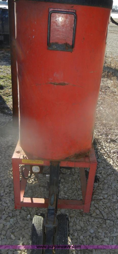 image for item D4576 Superior Hotsy pressure washer
