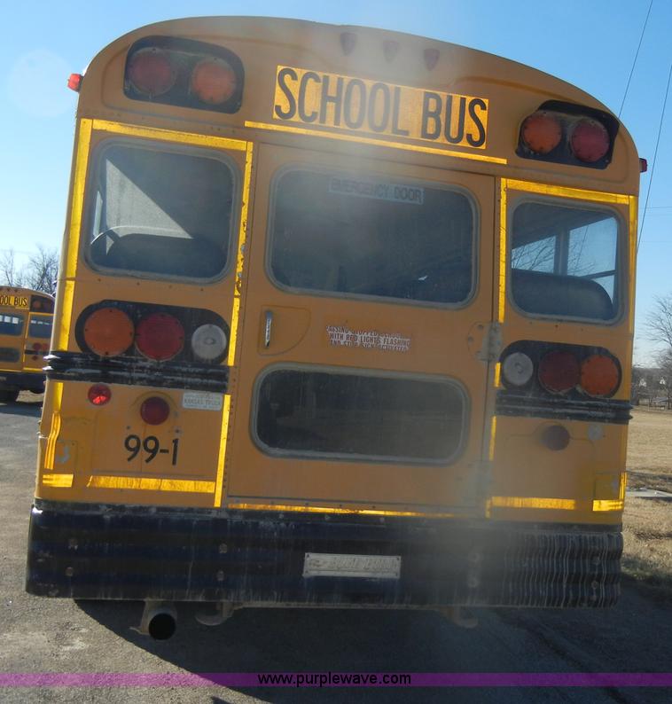 image for item D4584 1999 Chevrolet Blue Bird school bus