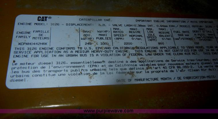 image for item D4584 1999 Chevrolet Blue Bird school bus