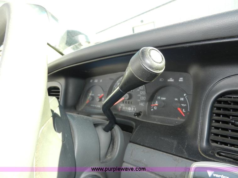 image for item D4589 2003 Ford Crown Victoria Police Interceptor