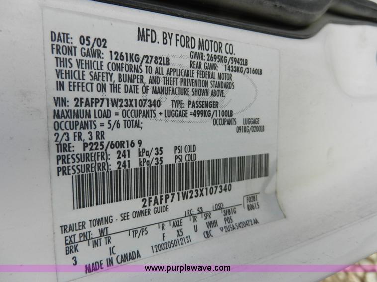 image for item D4589 2003 Ford Crown Victoria Police Interceptor