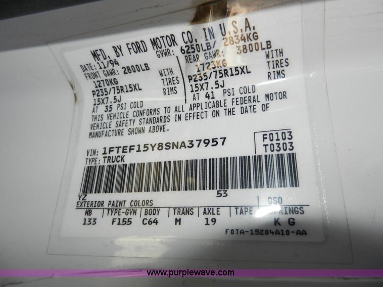 image for item D4591 1995 Ford F150 XL pickup truck