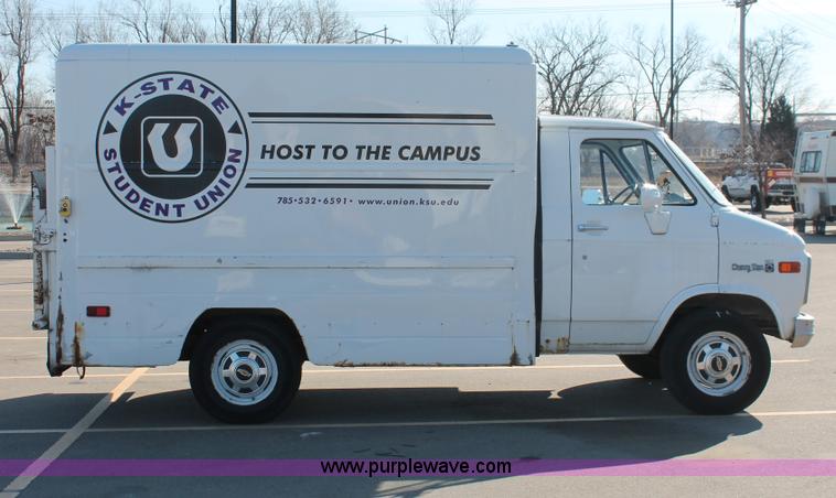 image for item E2534 1980 Chevrolet 30 box van