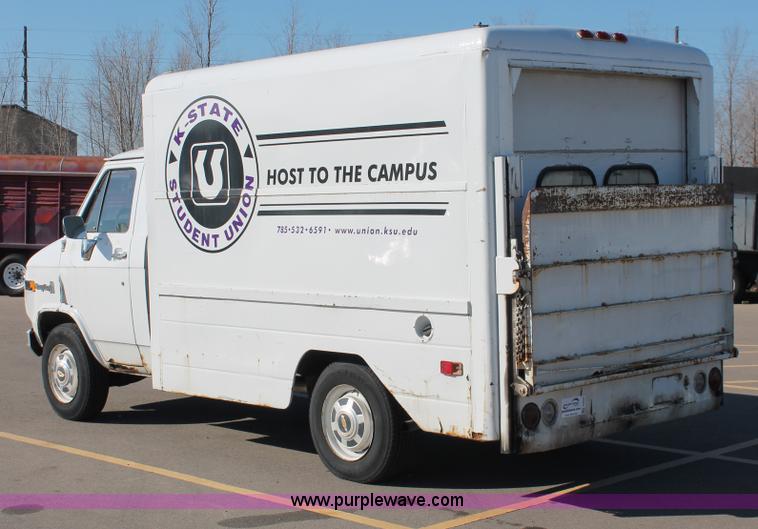 image for item E2534 1980 Chevrolet 30 box van