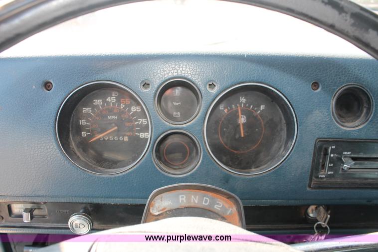 image for item E2534 1980 Chevrolet 30 box van