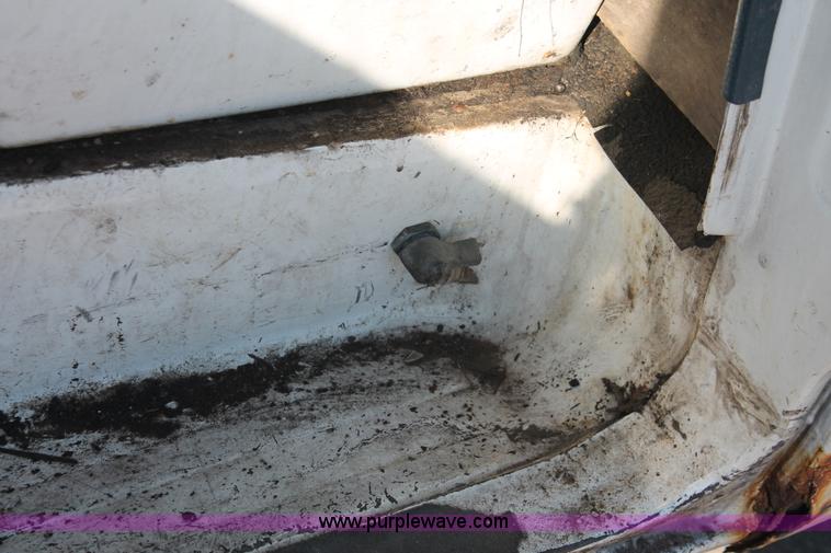 image for item E2534 1980 Chevrolet 30 box van