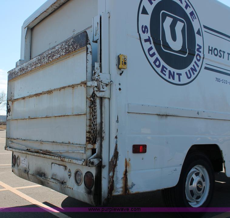 image for item E2534 1980 Chevrolet 30 box van