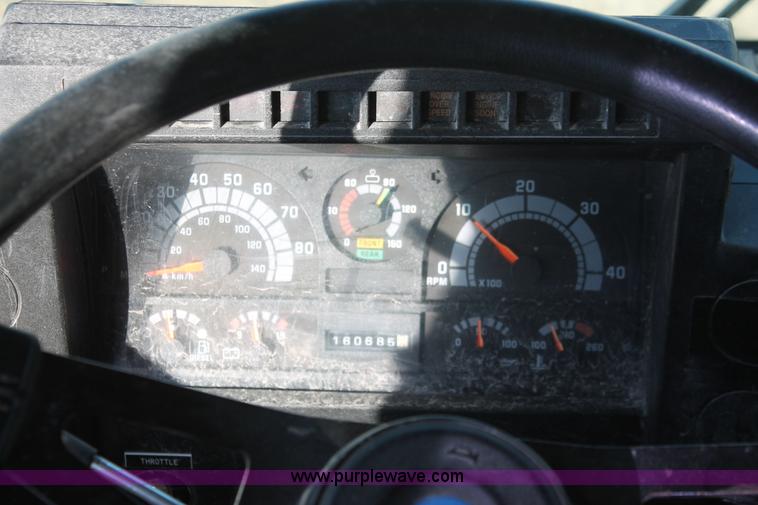 image for item E2535 1997 Blue Bird TC1000 school bus