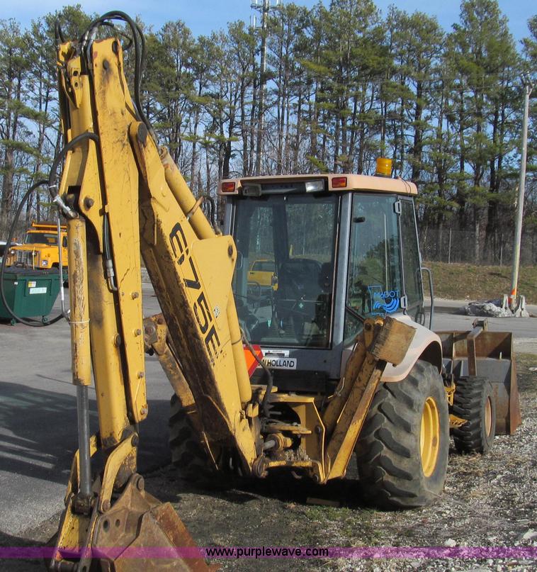 image for item E3641 1999 New Holland 675E backhoe