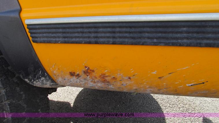 image for item E3643 1997 Chevrolet Suburban K2500 SUV