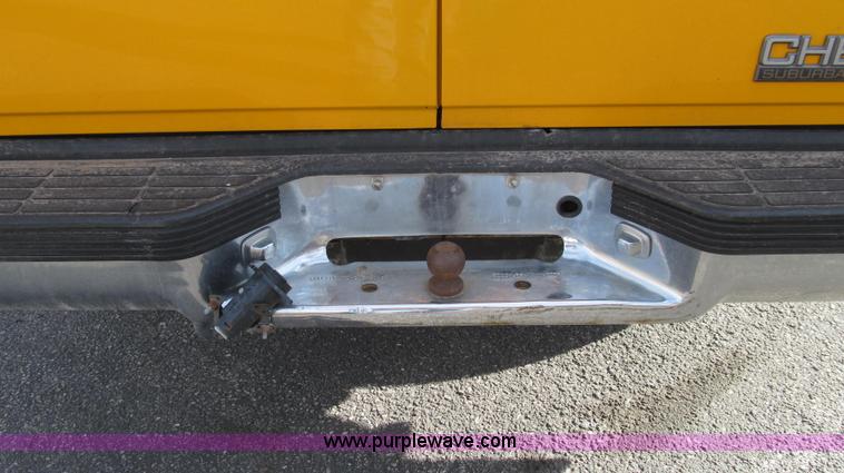 image for item E3643 1997 Chevrolet Suburban K2500 SUV