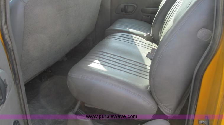 image for item E3643 1997 Chevrolet Suburban K2500 SUV