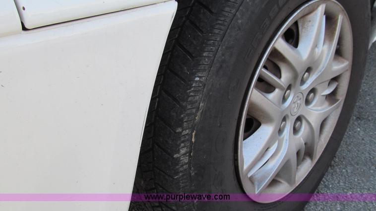 image for item E3644 2001 Dodge Grand Caravan Sport