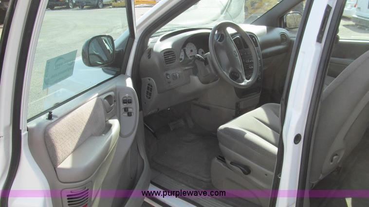 image for item E3644 2001 Dodge Grand Caravan Sport