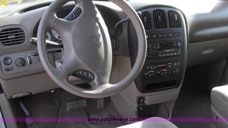image for item E3644 2001 Dodge Grand Caravan Sport