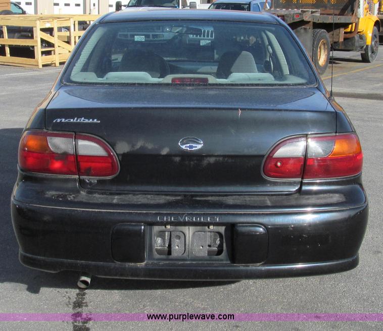 image for item E3646 2001 Chevrolet Malibu