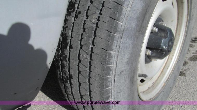 image for item E3649 1999 Dodge Ram 1500 pickup truck