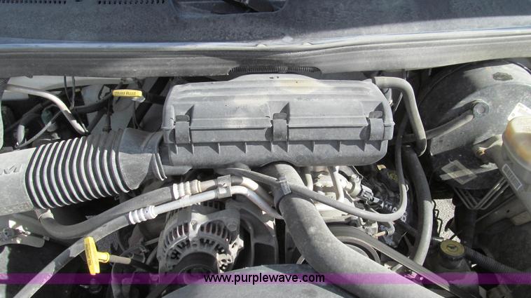 image for item E3649 1999 Dodge Ram 1500 pickup truck