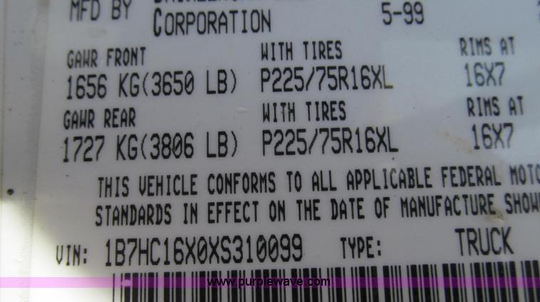 image for item E3649 1999 Dodge Ram 1500 pickup truck