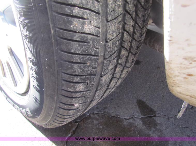 image for item E8314 2004 Ford Crown Victoria Police Interceptor