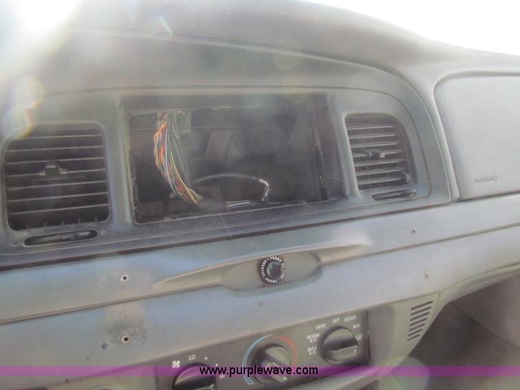 image for item E8315 2003 Ford Crown Victoria Police Interceptor