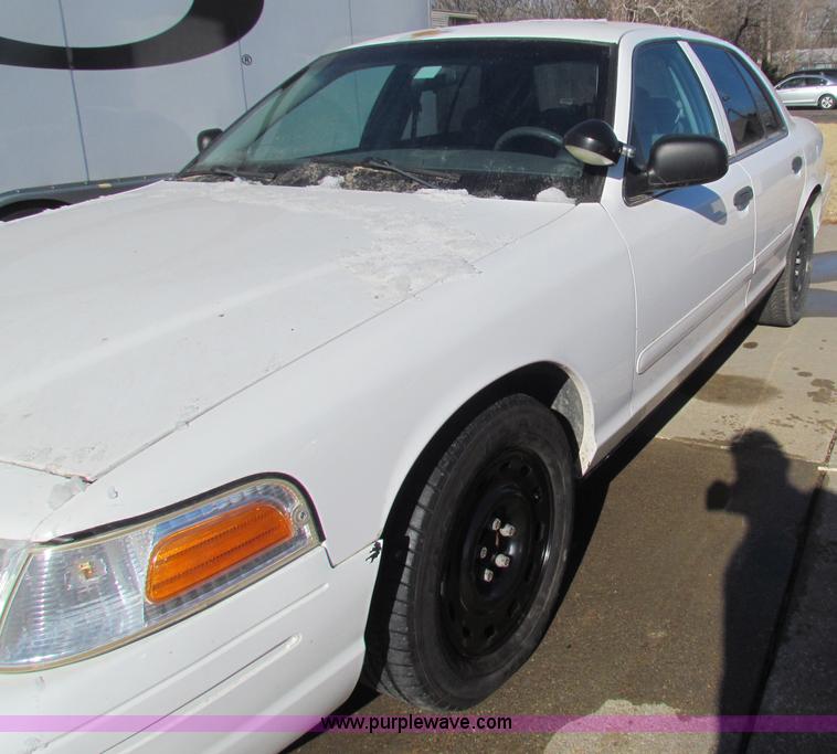 image for item E8315 2003 Ford Crown Victoria Police Interceptor