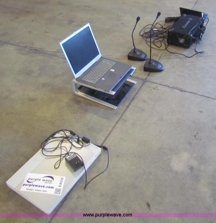 image for item E8316 Assorted electronics